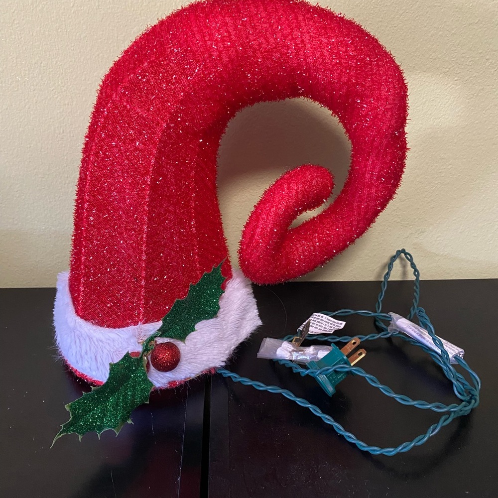 Festive tinsel Christmas Red Santa Hat with Lights (t)